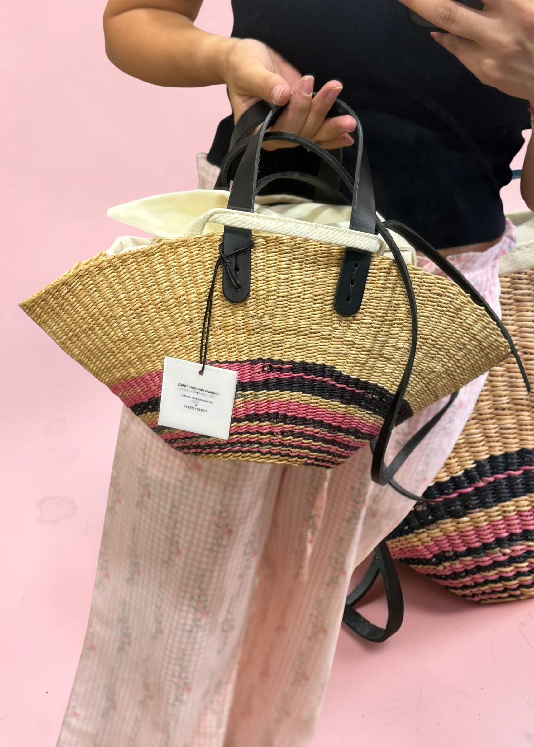 Panier Muuñ Mini Pacha- Pink - Black Handles - L'adresse Corte