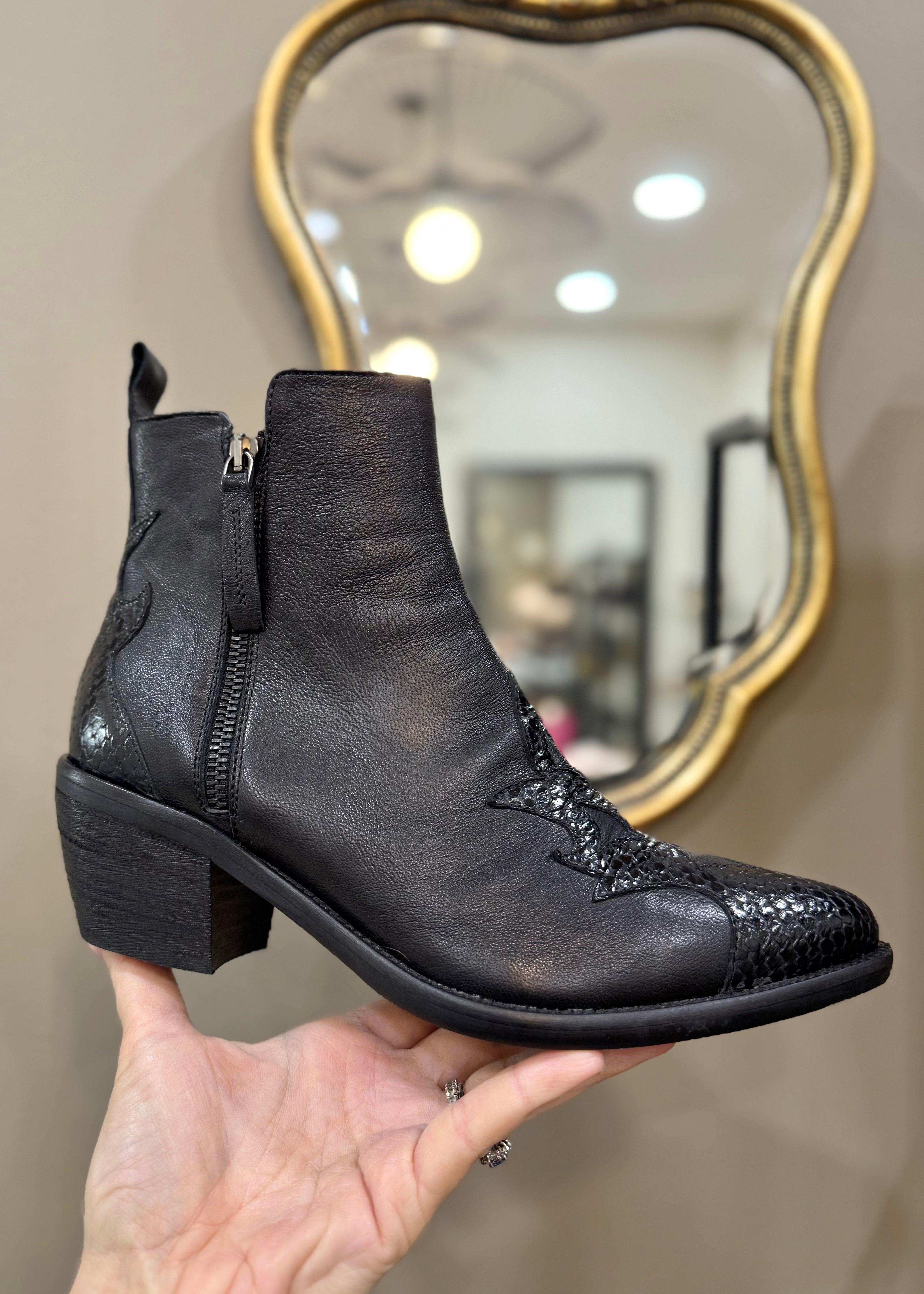 Bottines Mat:20 Lily 9516 Pitone nero Mat:20