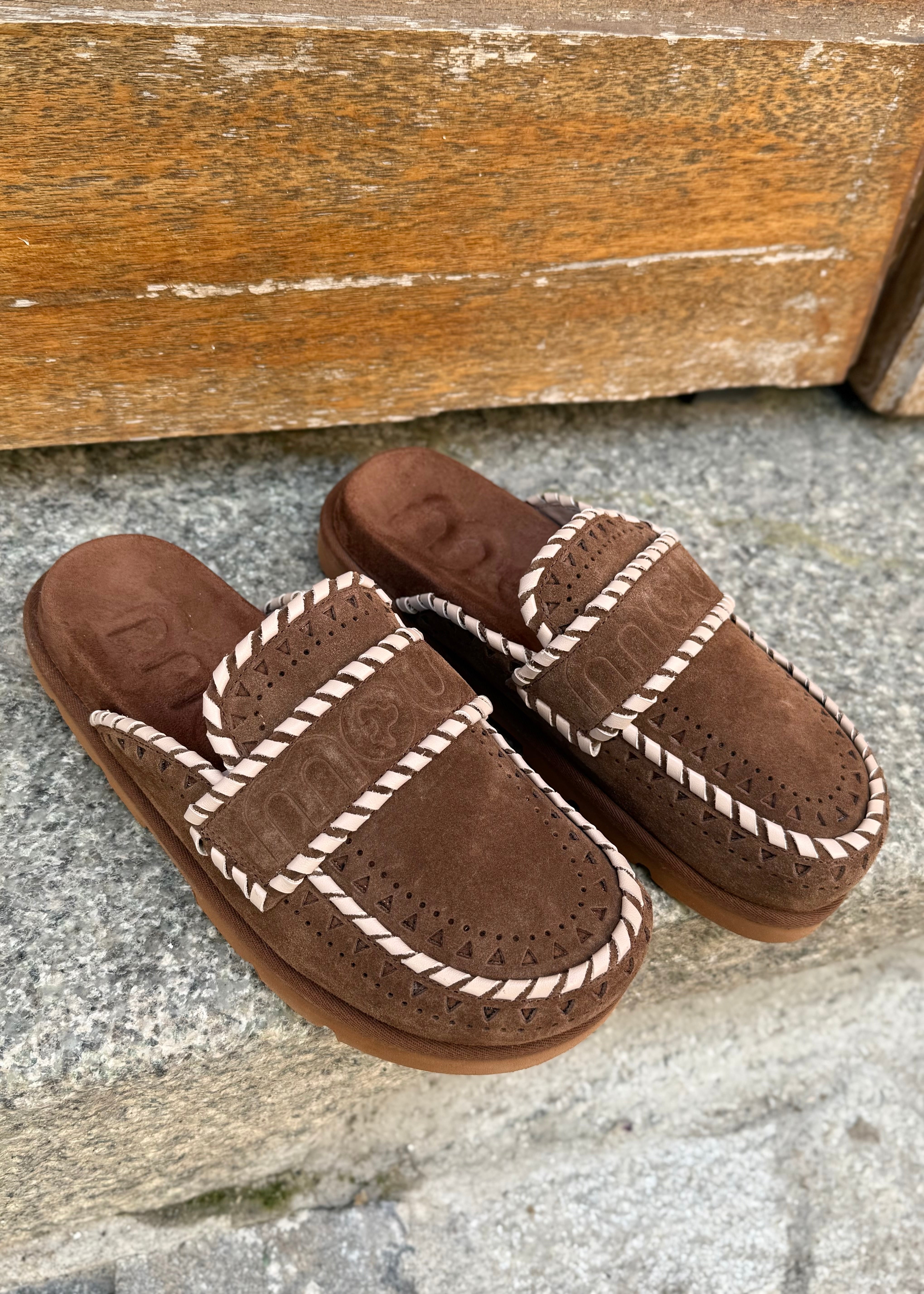 Sabots Mou Low bio Stitchin Nut Brown Mou footwear