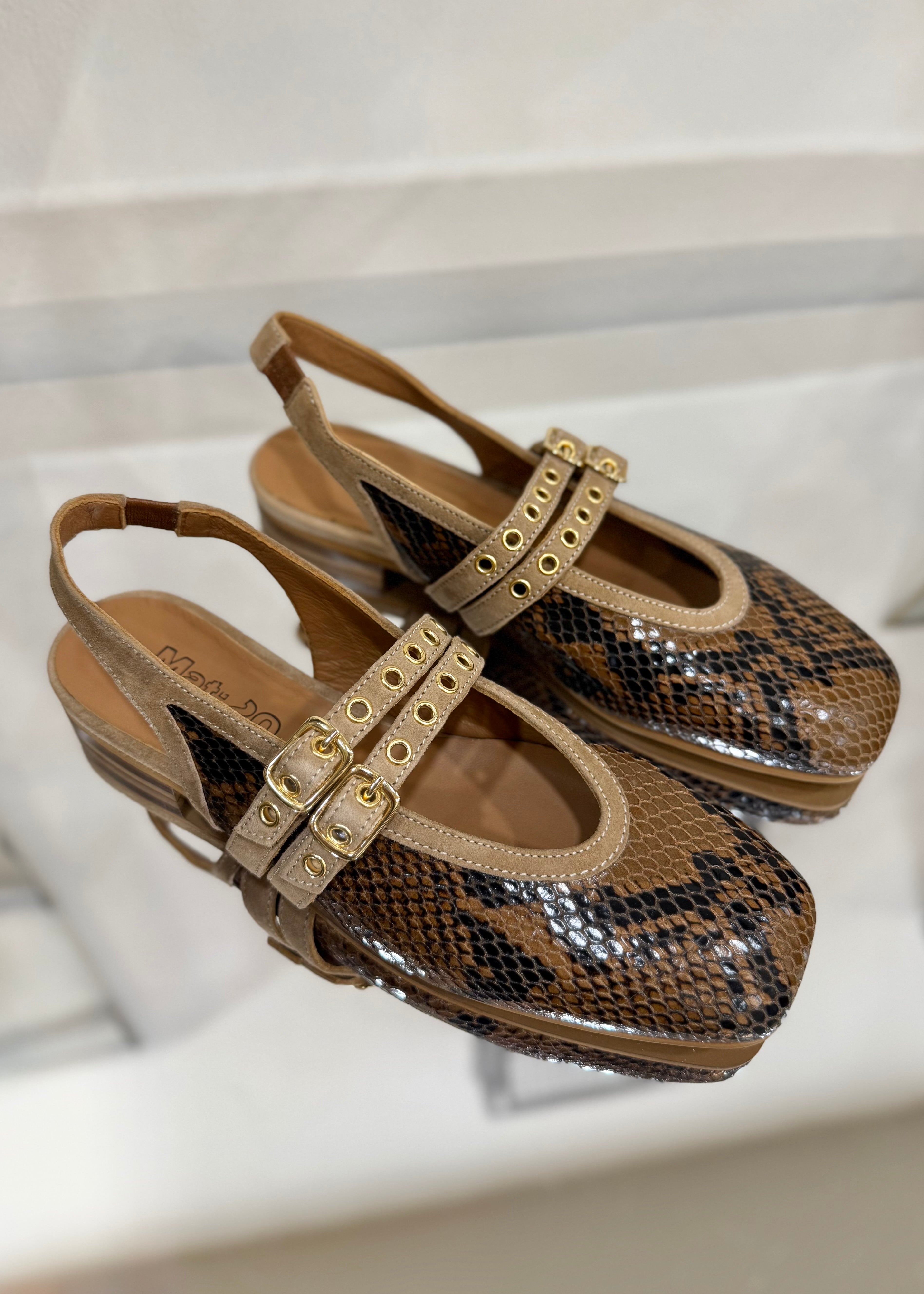 Slingbacks Mat:20 - 9233 python cognac Mat:20