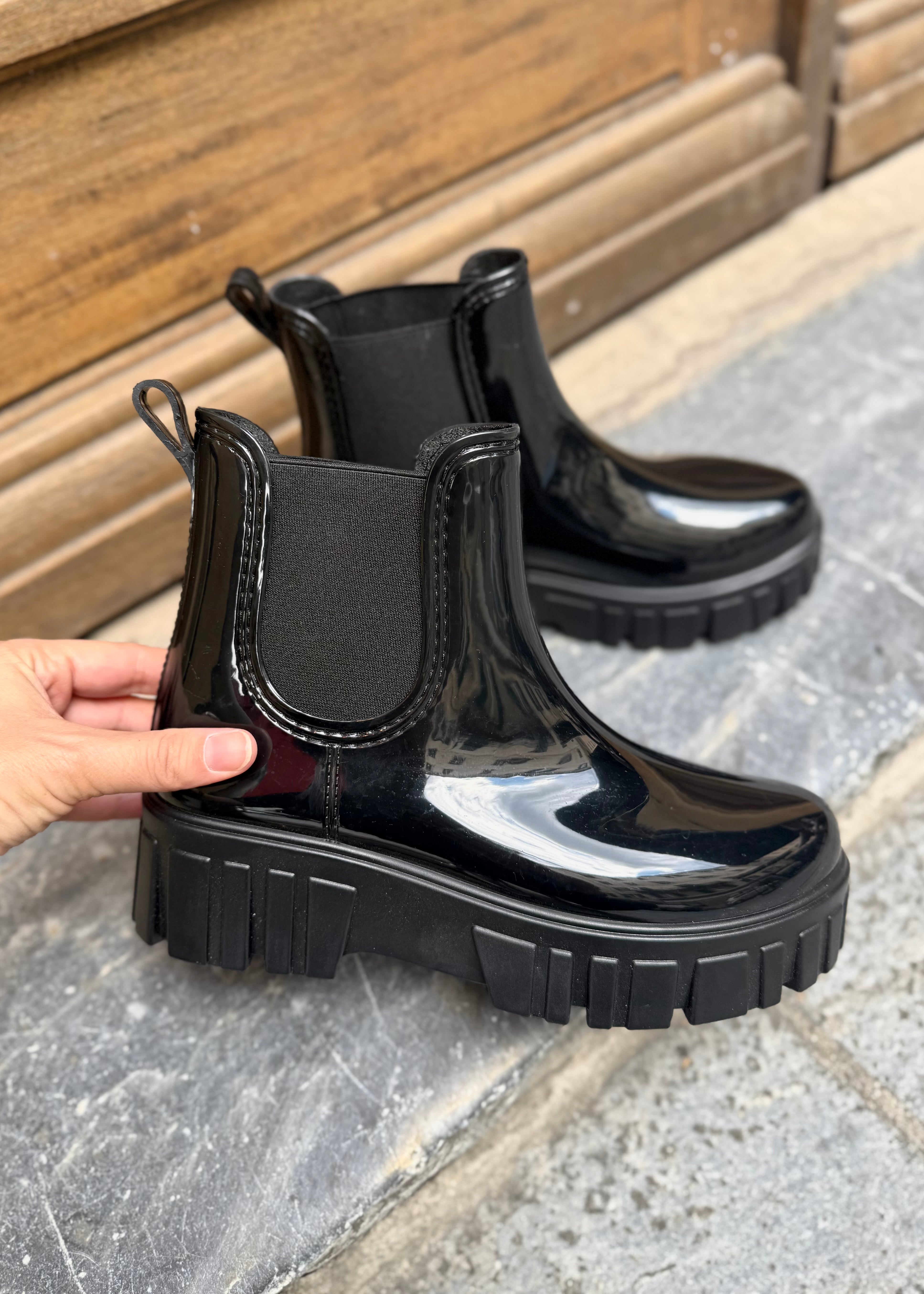 Bottines de pluie chelsea vernis Noir L'adresse Corte