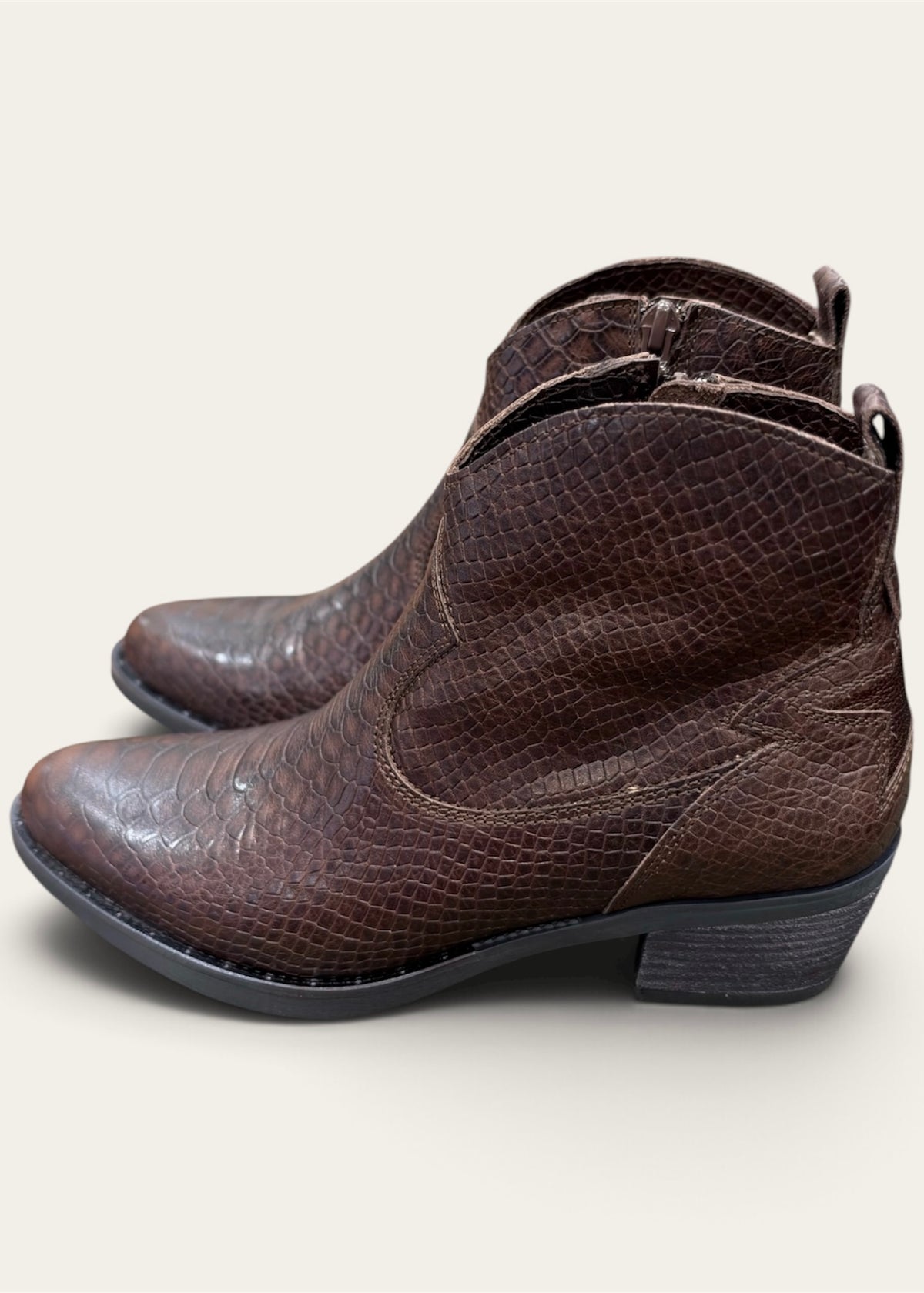 Bottines santiag MKD Emicycle Chocolat - L'adresse Corte 