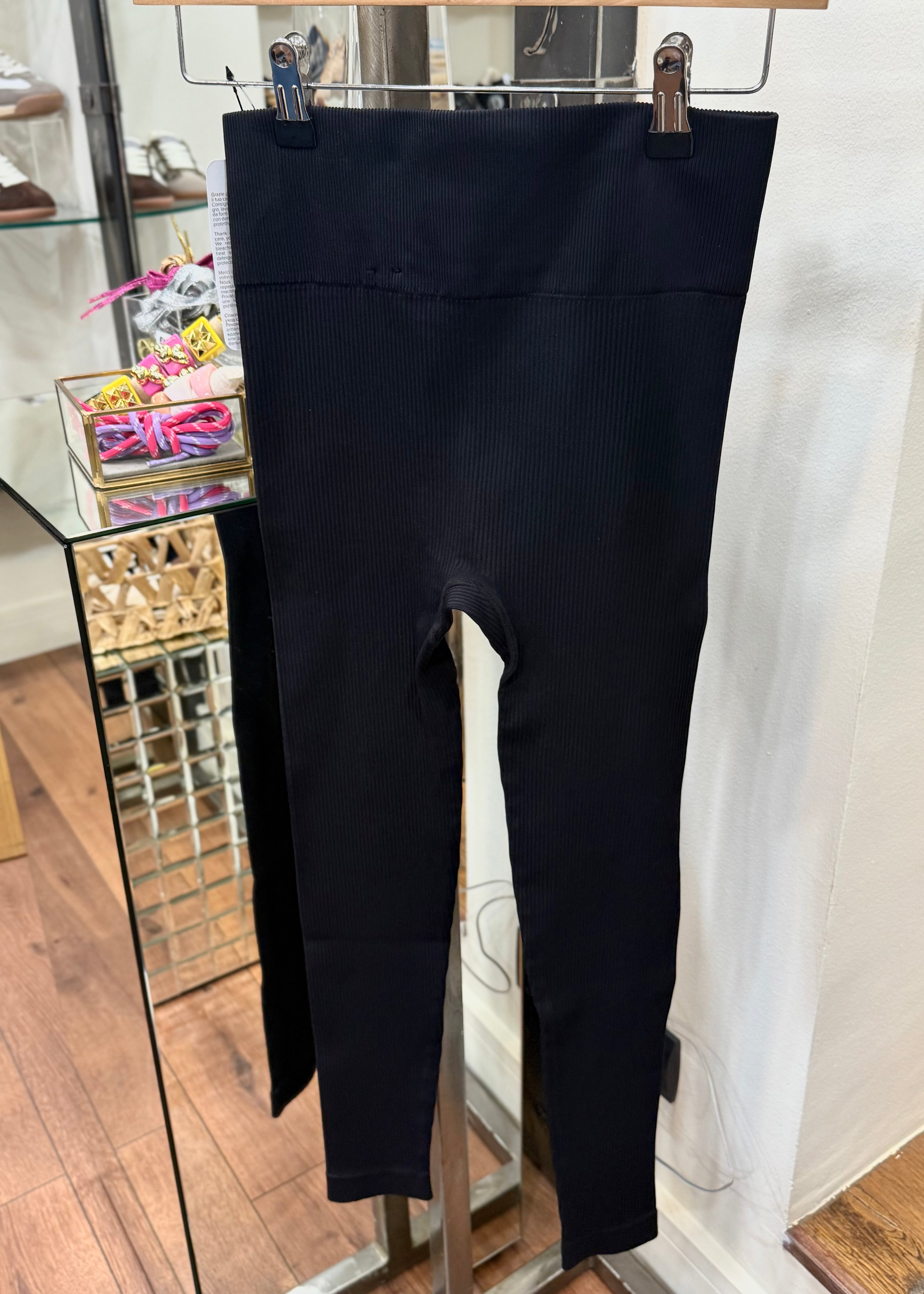 Legging de yoga SIAWEAR Ribs Black SIAWEAR