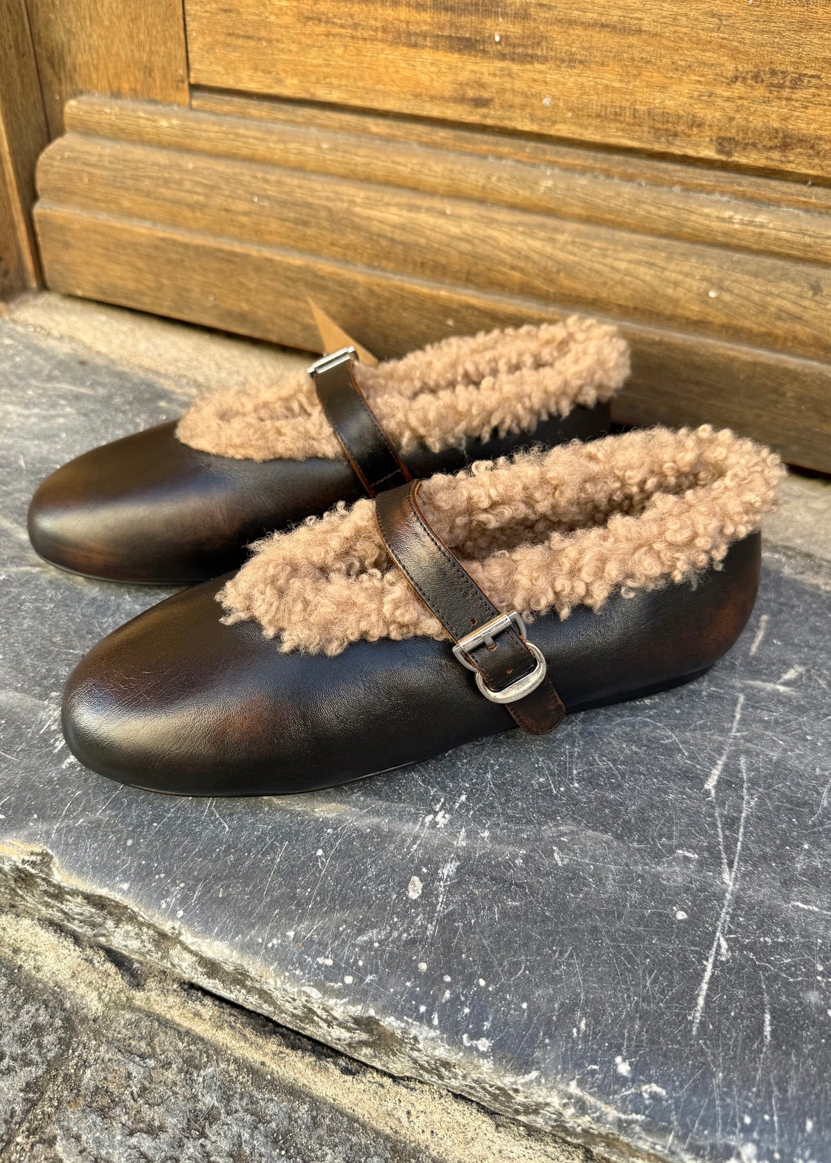 Ballerines Toral Anoush Cuero curly