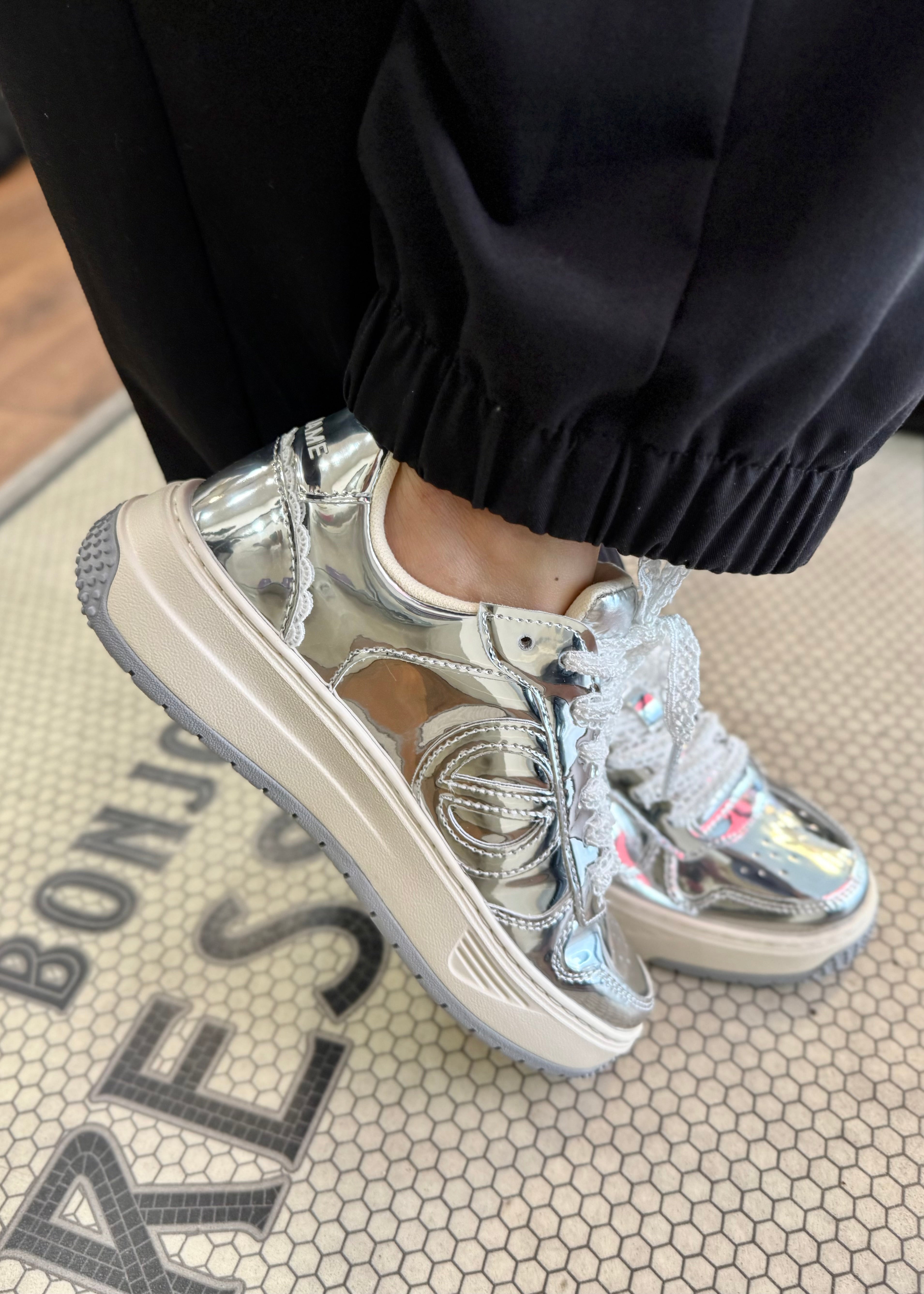 Baskets No Name Alison Sneaker - Silver/Mirror No Name