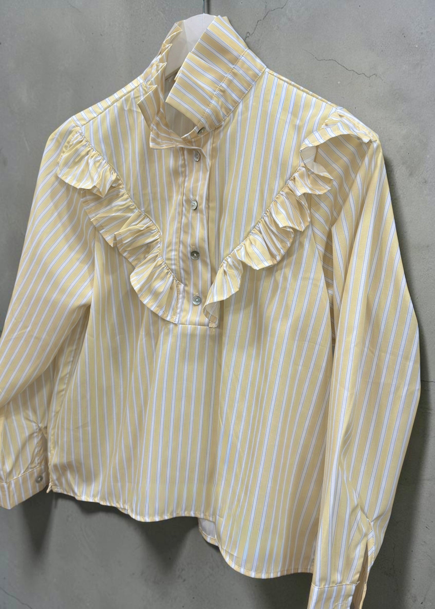 Chemise rayée Jaune Rania, col volanté - L'adresse Corte 