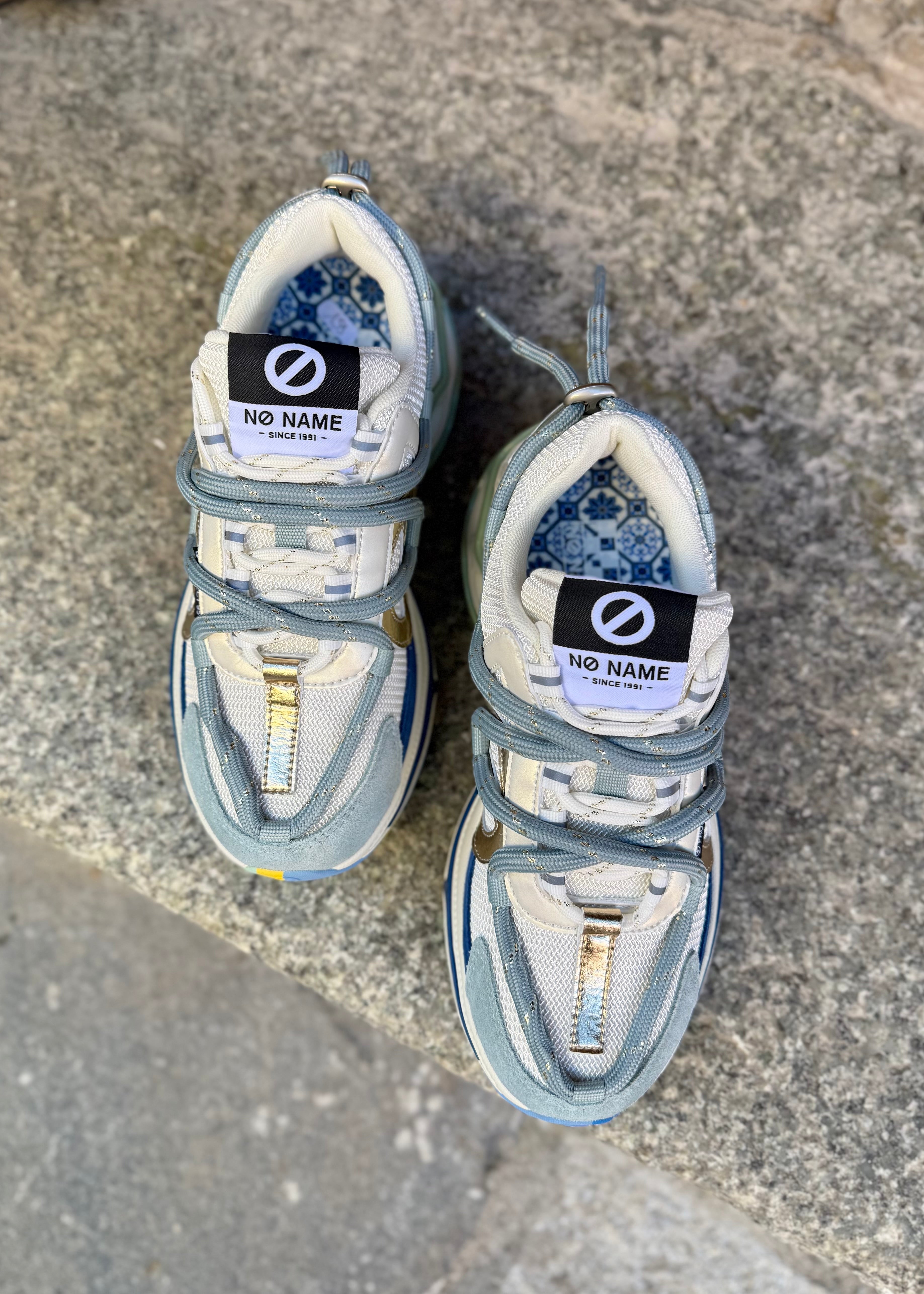 Baskets No Name Willo runner - Sky/Gold No Name