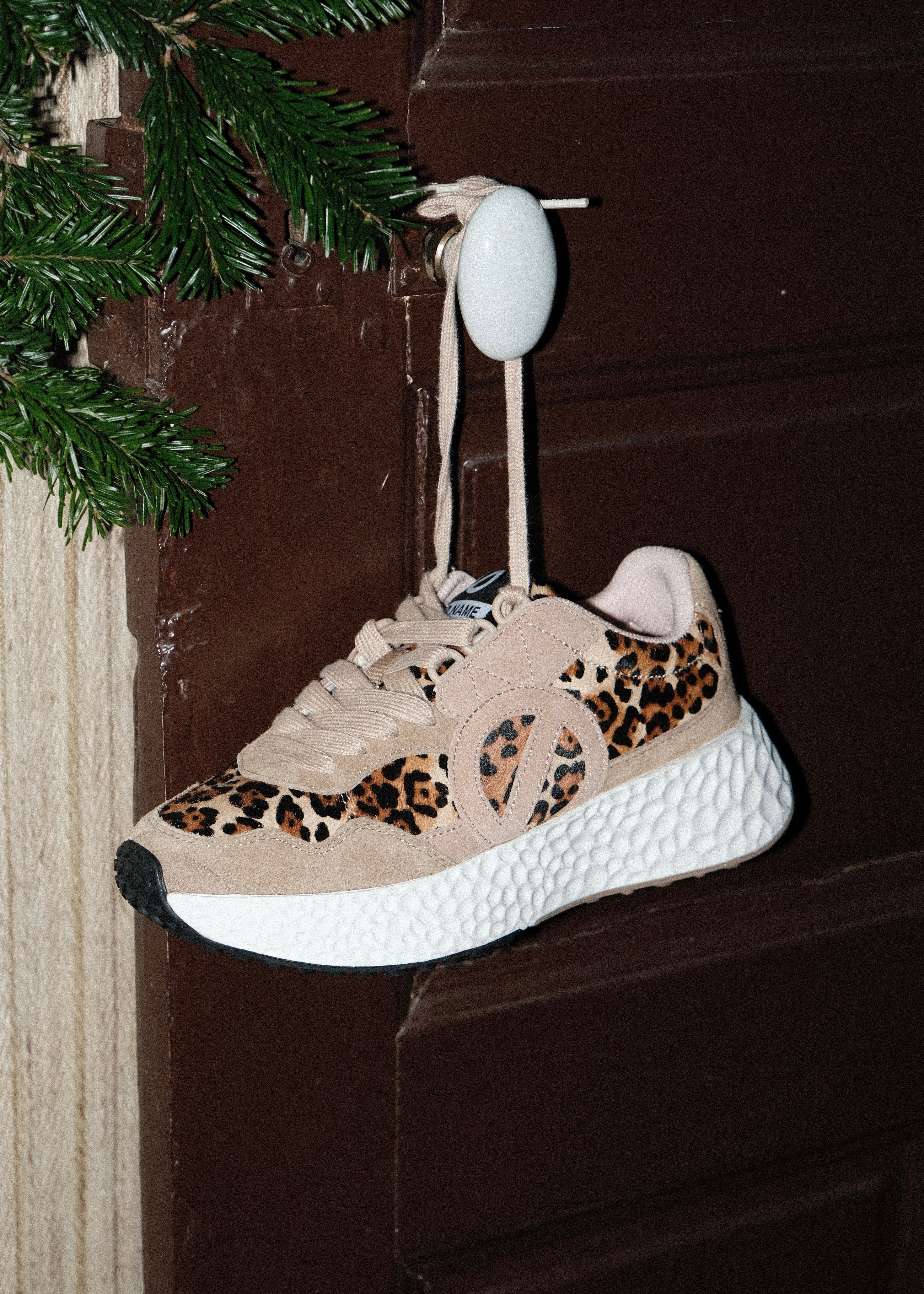 Baskets No Name Carter Noisette léopard