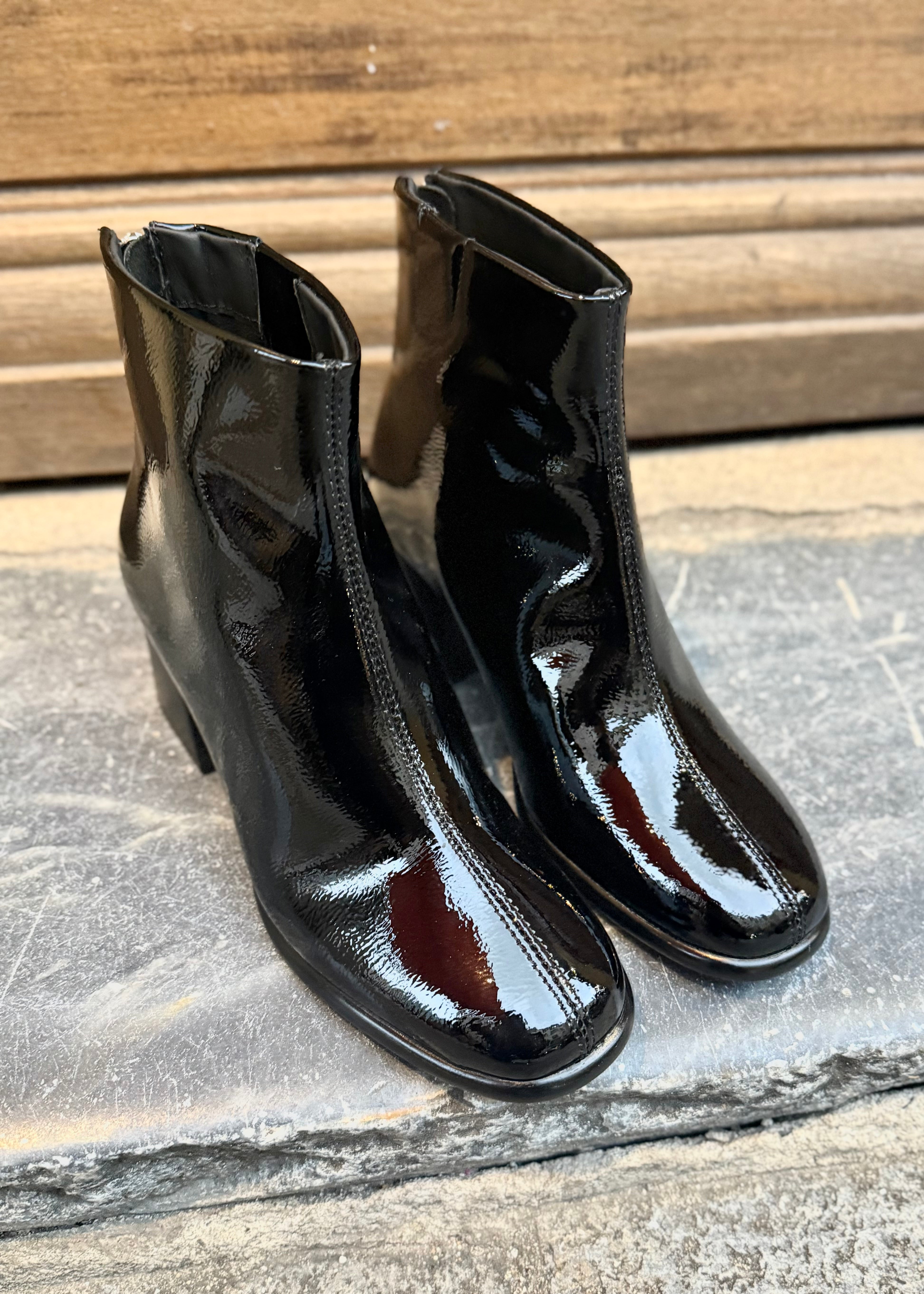 Bottines Schmoove Skara black patent 