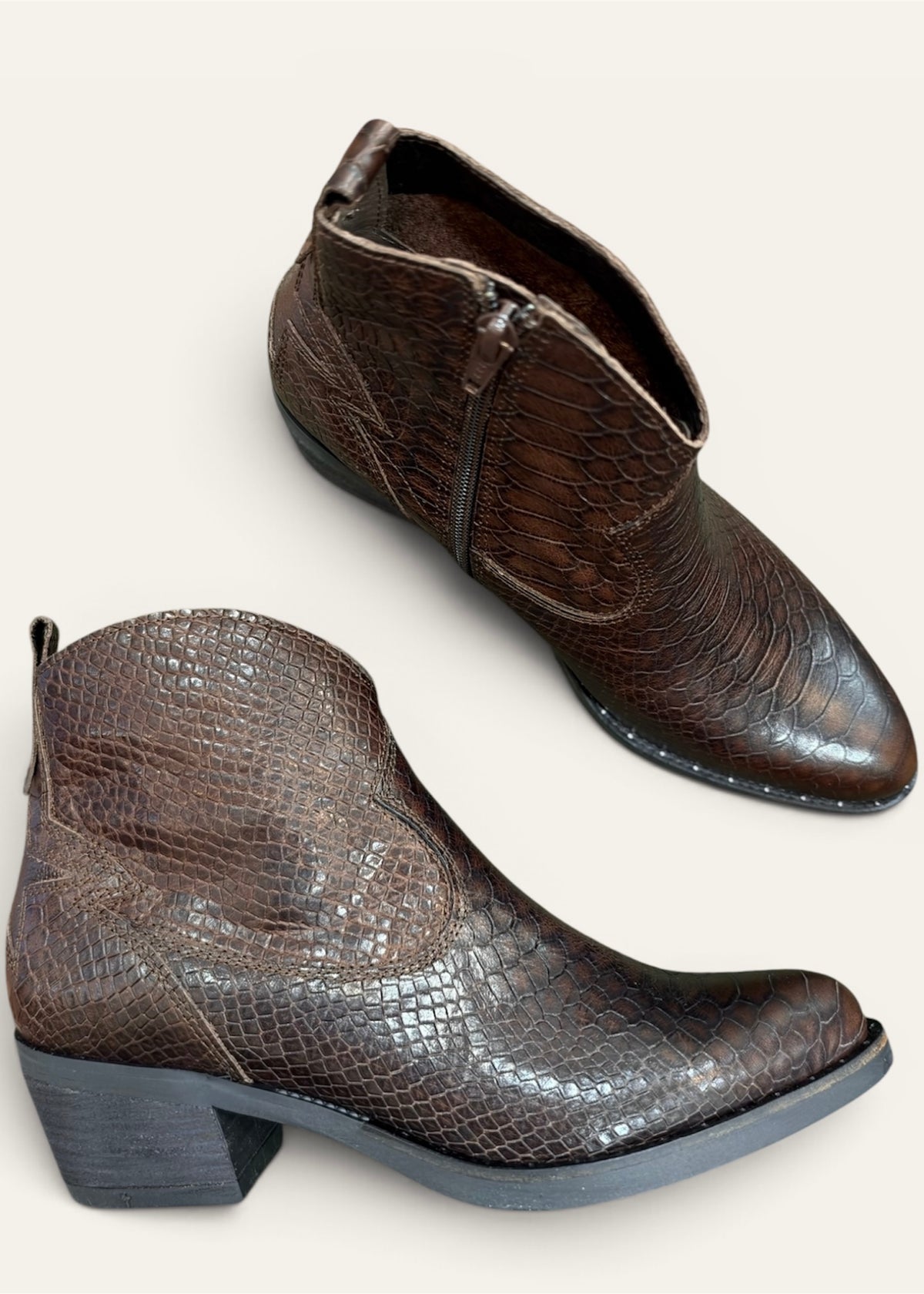 Bottines santiag MKD Emicycle Chocolat - L'adresse Corte 