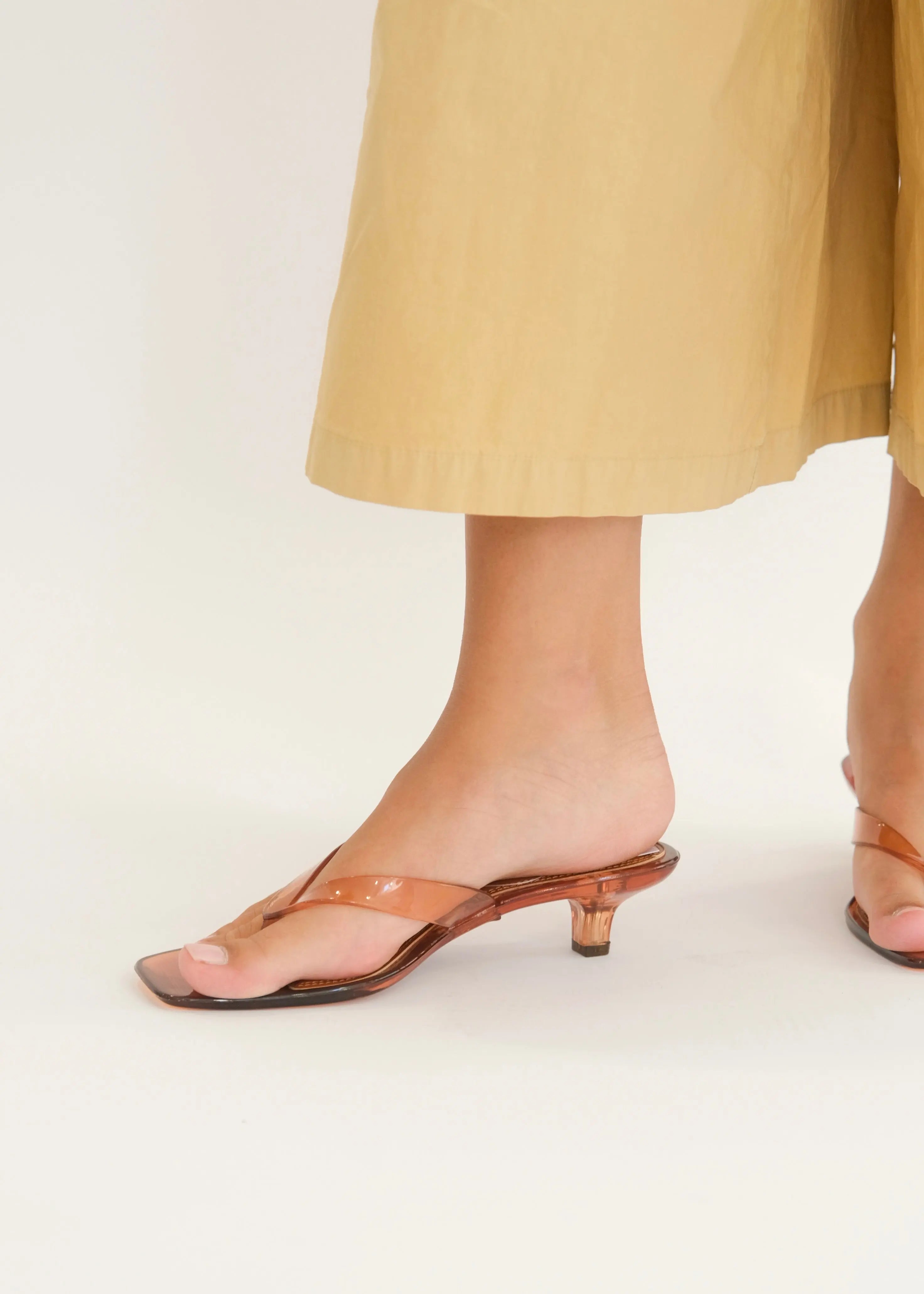 Sandales jellys à talons Tan L'adresse Corte